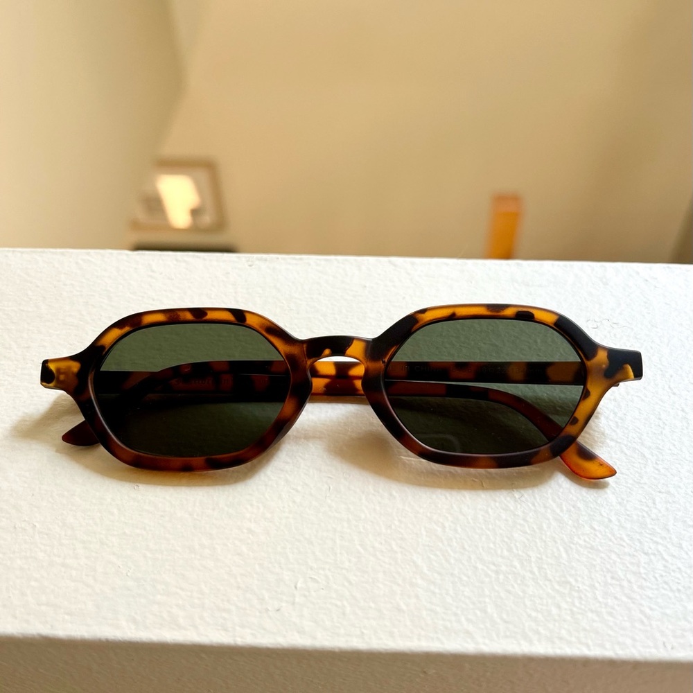 Aj Morgan Tortoise Shell Sunglasses